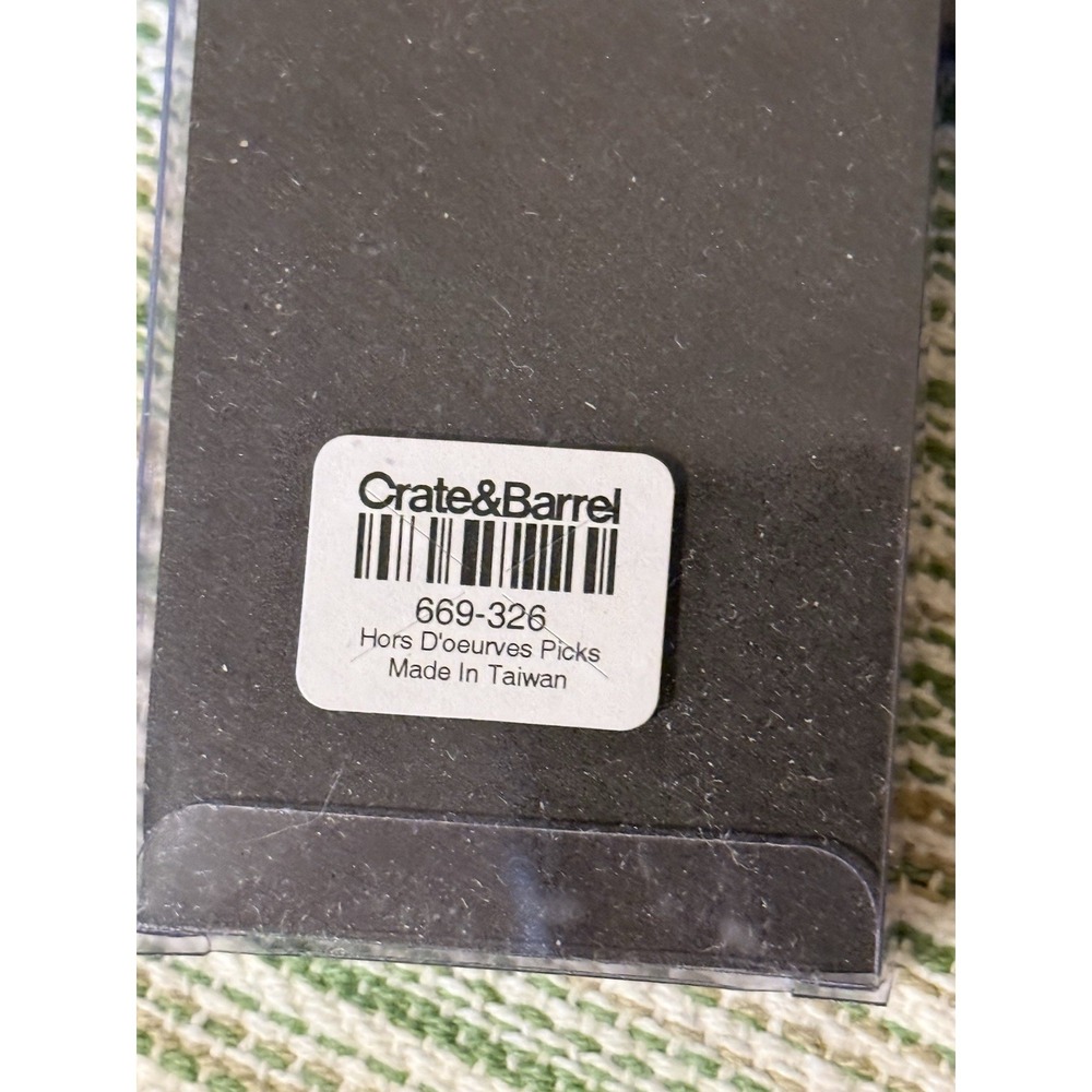 New Crate & Barrel Stainless Steel Cocktail / Food Picks - Set of 30 (5 Packs) - Picture 4 of 5
